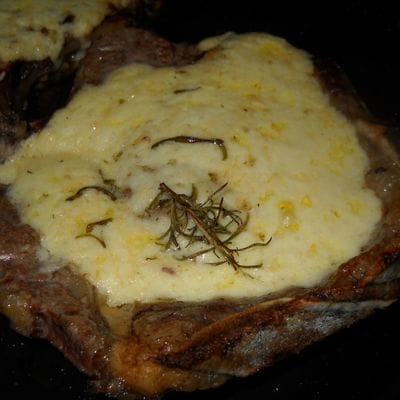 Bife a la plancha con queso gratinado(200grs)